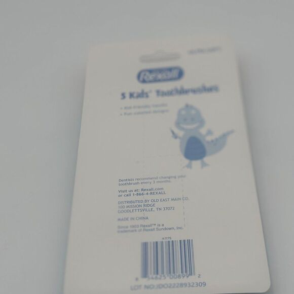 Rexall Kids 5 Piece multi color ultra soft toothbrushes with kid friendly color - Picture 4 of 4